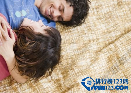 十二星座用情最深的星座排名插图