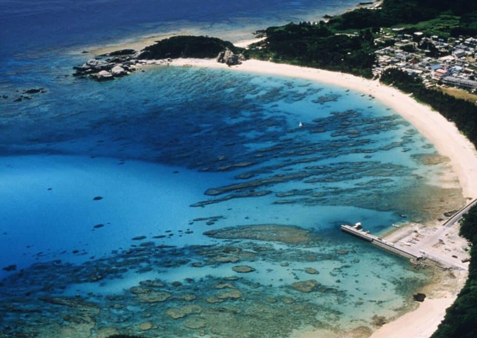 全球十大最美海滩排行榜：诺曼底的奥马哈海滩上榜，第一来自希腊插图8