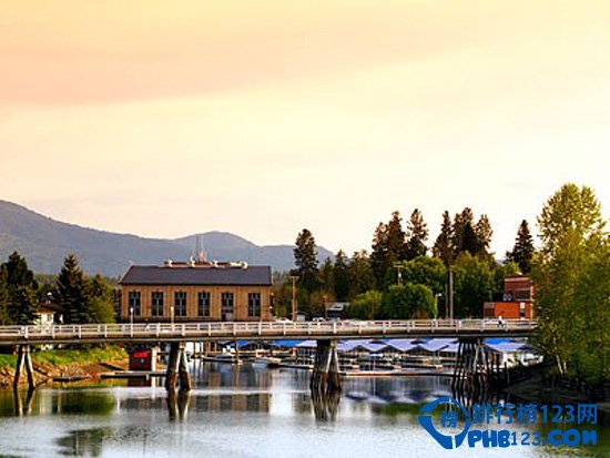 全球风景如画的十大山区小镇排行榜插图