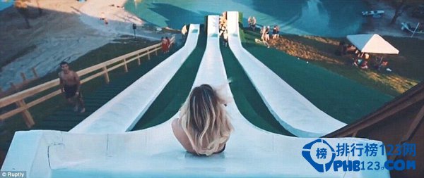 全球10大水上滑梯排行榜插图1