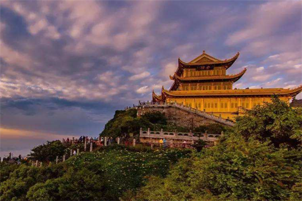 四川国家级4A景区名单：罗浮山上榜，第七娱乐设施最多插图3