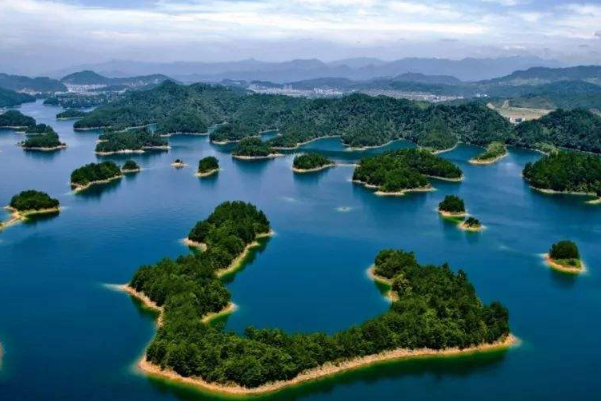 杭州十大网红景点：河坊街上榜，它有两个身份插图4