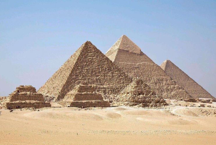 全球六个最佳旅游景点 金字塔高居榜首，巴厘岛只能拍最后插图