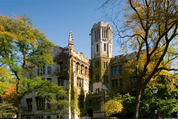 英国十大小镇 带你领略别样的英伦风情，第一被称吸血鬼之乡插图3