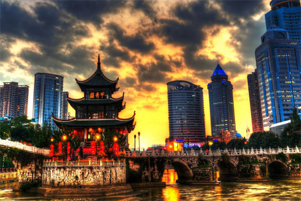 贵阳十大最美景点：天河潭上榜，它是最美山峰插图9