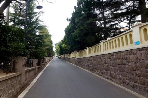 青岛十大网红景点：大学路上榜，第十网红小吃街插图1