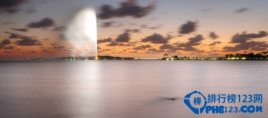 世界上最高的喷泉:法赫德国王喷泉插图