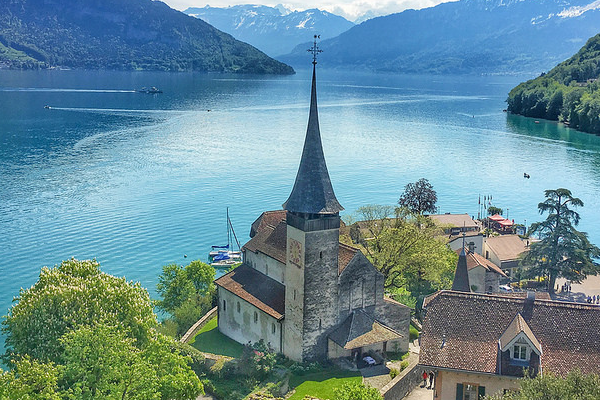 瑞士十大最美小镇 因特拉肯第一，第二是极限爱好者天堂插图4