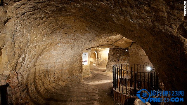 世界十大顶级地下旅游景点排行榜插图
