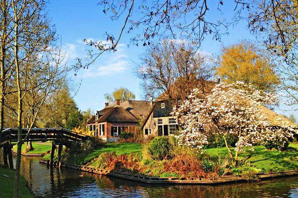 全球十大最美城镇：你准备好步入这童话世界了吗？插图3