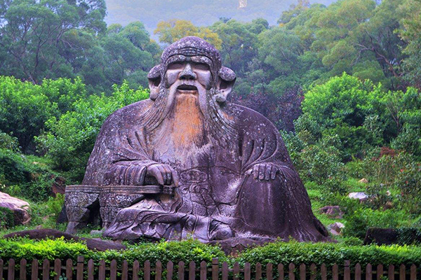 福建十大名山:三教名山武夷山上榜，第七名的特产是灵芝插图3