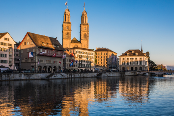 世界上最贵的旅游景点排名：南极成为全球最贵景点插图1