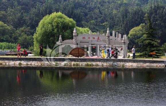 济宁好玩的地方排行榜 孔庙建筑群规模仅次于故宫插图5