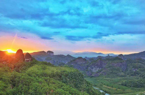 浙江十大周边游景点排行榜：鼓浪屿上榜，第八最梦幻(童话城堡)插图1