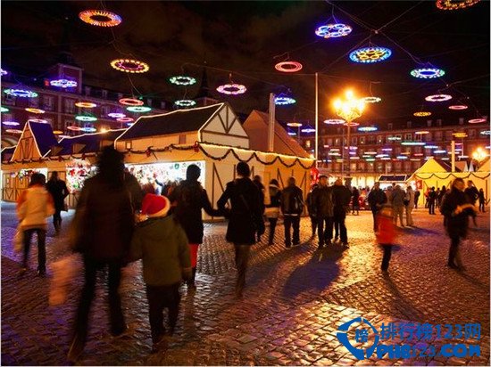 全球十大最佳节日彩灯观赏地排行榜插图7