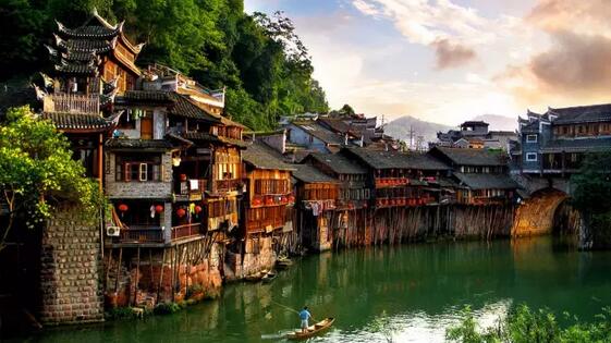 2017中国最受欢迎十大古镇排名,婺源人气最高(丽江榜上无名)插图3