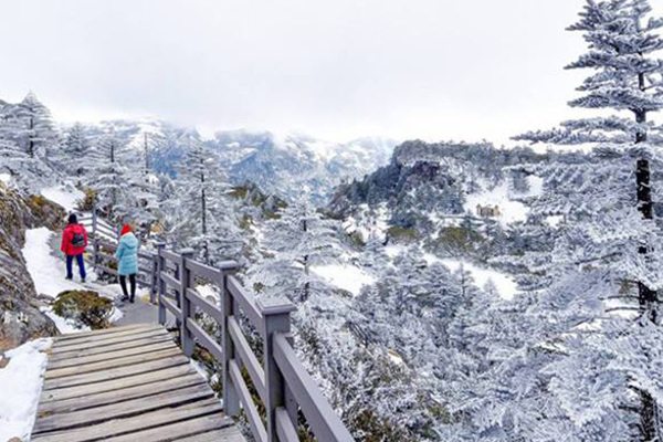 昆明十大爬山好去处 西山风景区上榜 第一海拔超过4200米插图