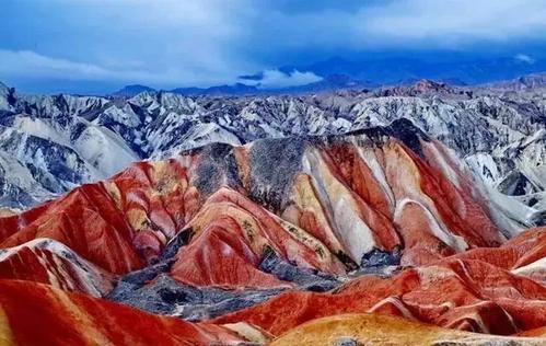 中国十大罕见自然奇观：壶口瀑布上榜，第一地球上最深插图3