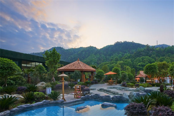 福建十大温泉排行榜：青云山御温泉上榜，它的种类最多插图