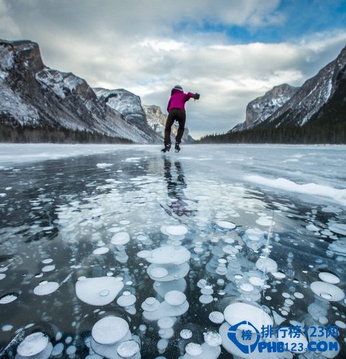 全球美如仙境的十大冬湖奇观排行榜插图7