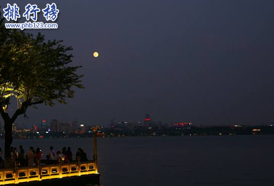 杭州必去！西湖十景排名,你知道西湖十景有那些吗？插图1