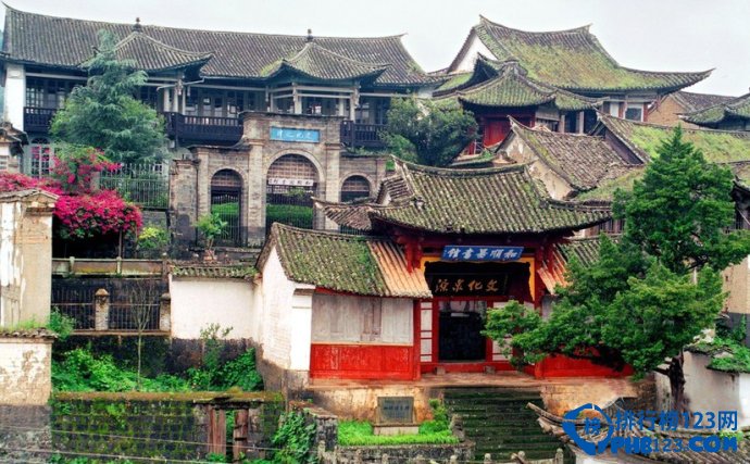 中国十大特色古镇排行榜插图7