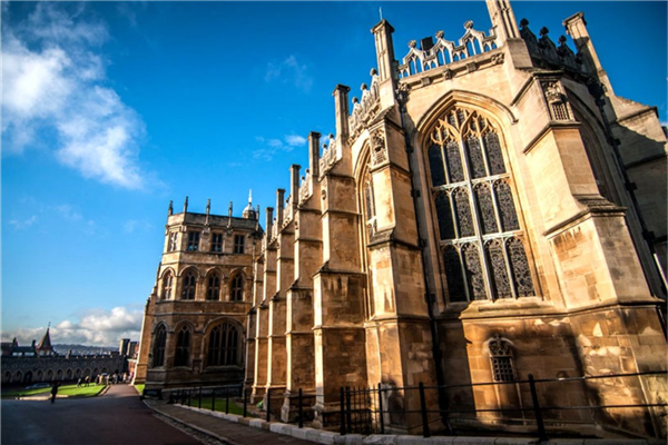 英国五大历史古堡 英国温莎城堡登顶爱丁堡城堡上榜插图