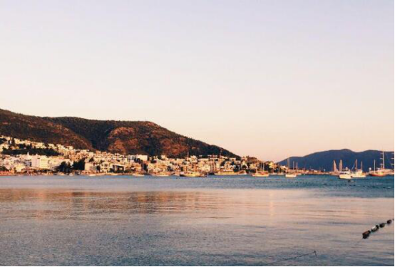 国外十大蜜月旅行圣地 智利米兰上榜,第一是首选之地插图2