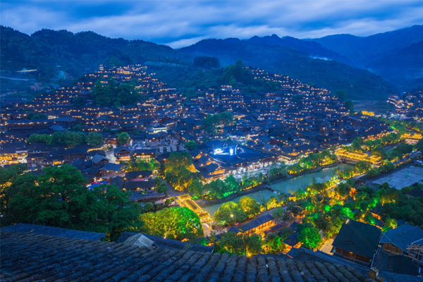 南方最美十大小镇 凤凰古城上榜，第一名的竟然是它插图9
