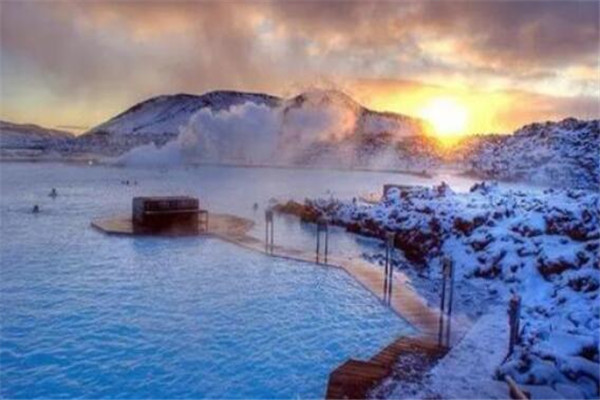 世界十大温泉聚集地 匈牙利上榜，第五能体验到冰火两重天插图4