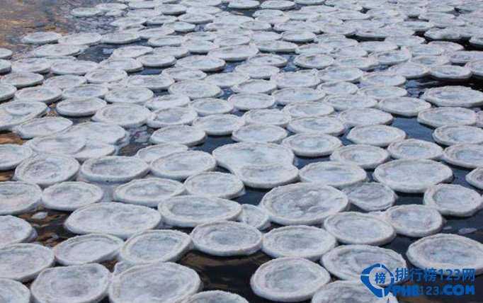 全球美如仙境的十大冬湖奇观排行榜插图4