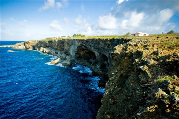 全球十大避暑胜地 夏天避暑这些地方都很流行插图1
