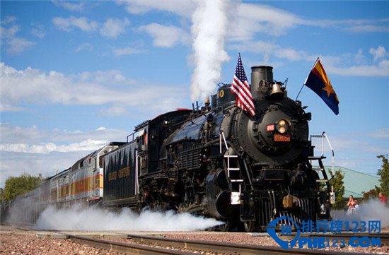 全球最美的8条火车观光路线排行榜插图6