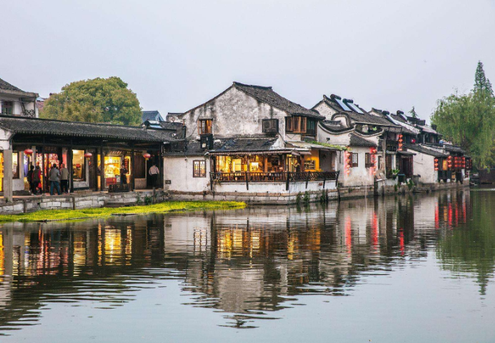 江南四大名镇 驰名中外的古镇风貌，你最喜欢哪一个插图2