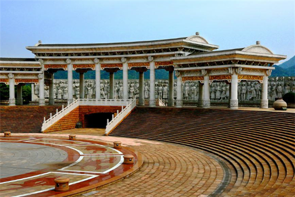 金华十大风景名胜排行榜：普照禅寺上榜，横店值得一逛插图4