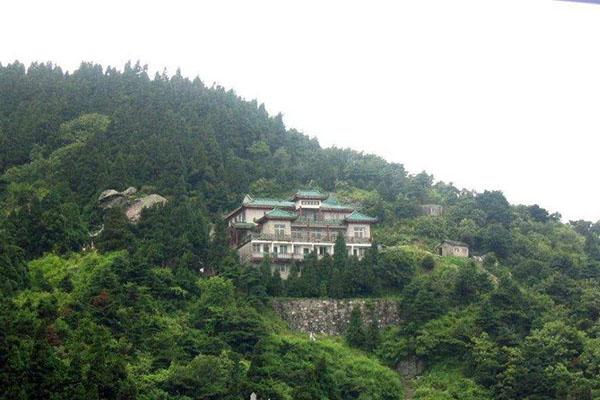 湖南旅游必去十大景点 岳阳楼上榜,天门山风景一绝插图7