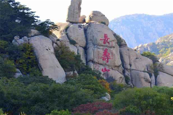 郑州十大热门景点排行榜：长寿山上榜，第一有动物表演插图9