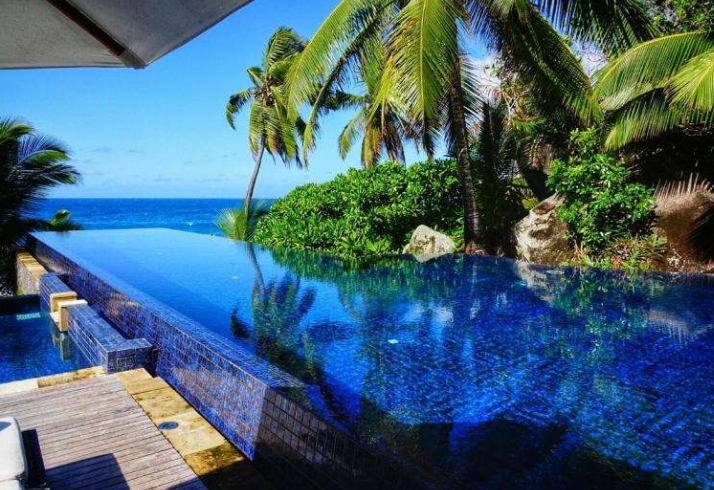 全球十大泳池排行榜 与大海相连的泳池，带给你别样的视觉体验插图7