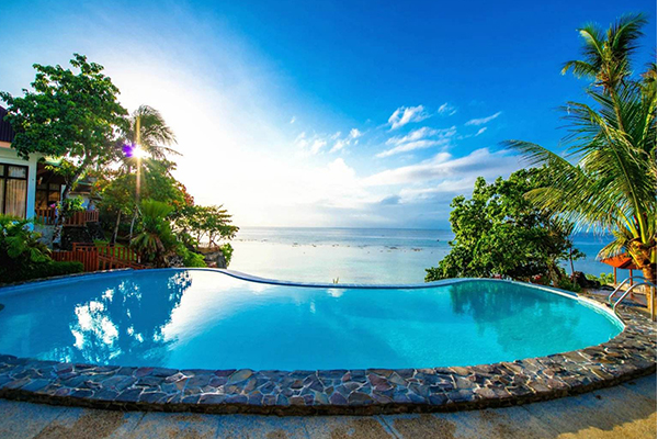 世界八大浮潜胜地：牛奶湖里有具有护肤功能的火山泥插图