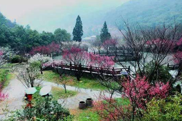 内蒙古十大爬山好去处：红山上榜 喜欢考古的你不能错过插图9