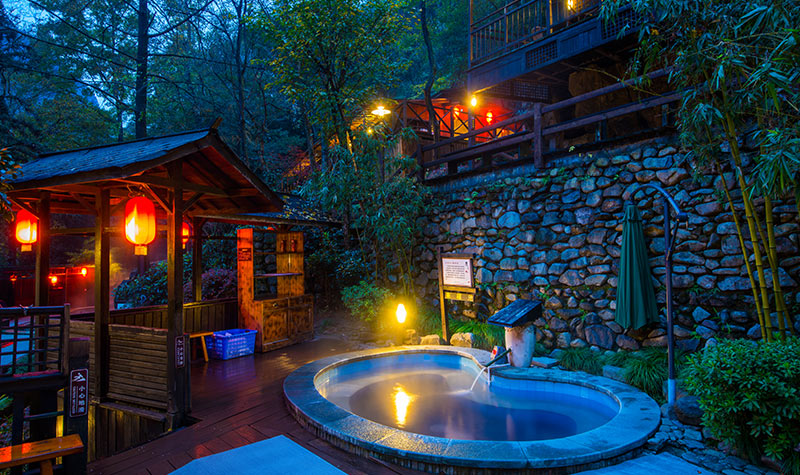 中国十大温泉排行榜 颐尚汤山温泉是公认的第一插图6