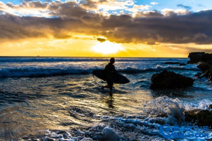 盘点澳大利亚十大冲浪海滩 让人回味无穷插图8