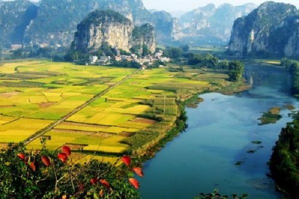 南宁十大最美景点：民歌湖第四，第九“地下宫殿”插图4