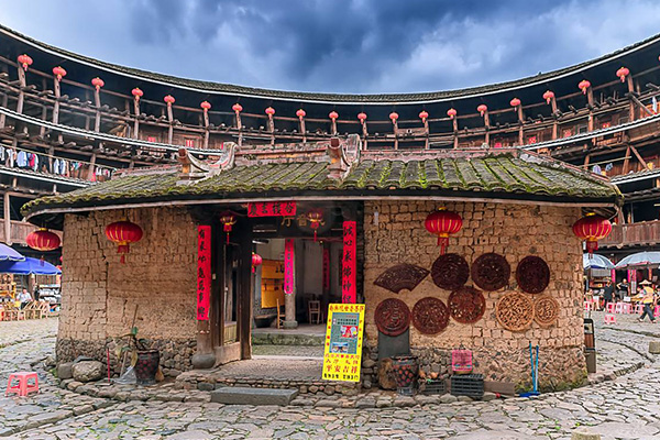 漳州旅游十大景点：第一是历史悠久并有百年榕树作伴的5A景区插图1