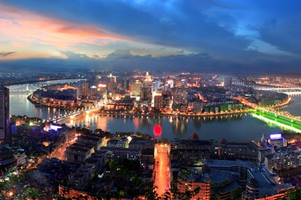 年度十大城市排行榜：重庆上榜，第二“英雄之城”插图6