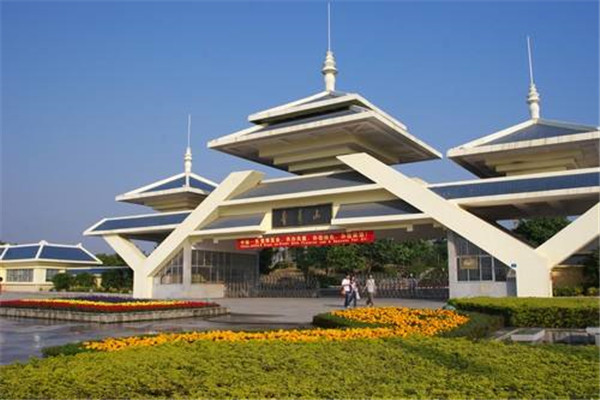 南宁十大最适合情侣去的地方 大明山排第二，五象湖公园上榜插图7