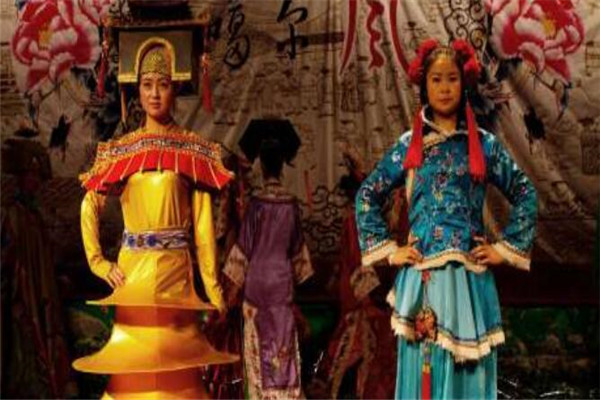 西宁市内必去景点，日月山一点两景色，别过错插图4