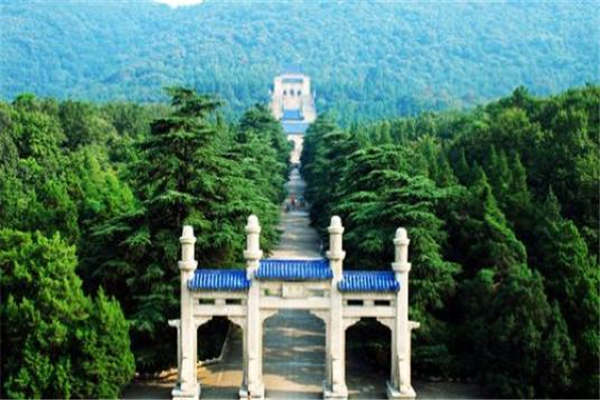 中国最著名十大陵墓 西夏王陵历史悠久，明十三陵上榜插图4