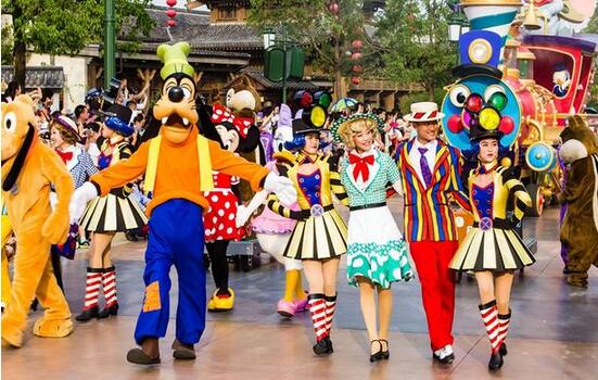 国内十大门票最贵游乐园,有钱就去迪士尼(附门票价格)插图2