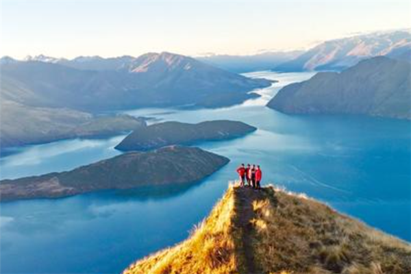 世界十大最好玩景点：马尔代夫上榜，第三是世界最大珊瑚礁插图3